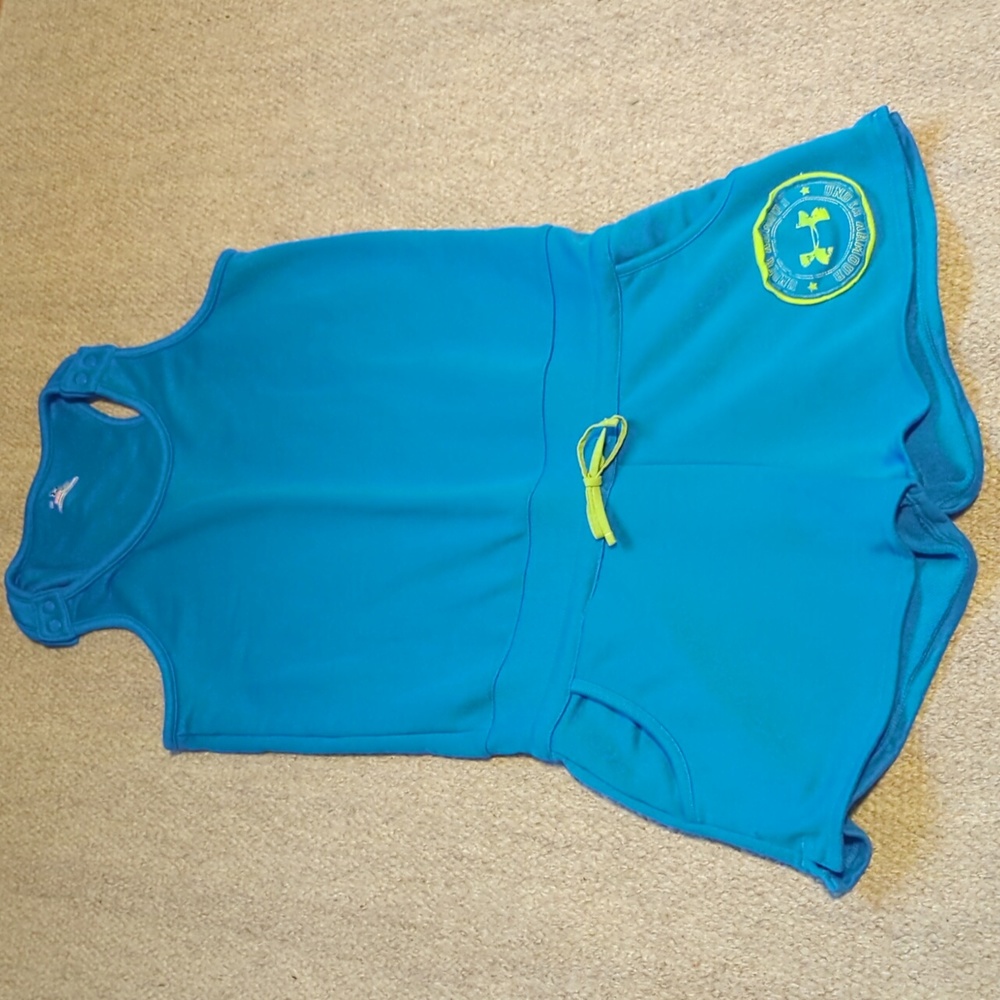 under armour women Jump Suit one piece all season gear size medium